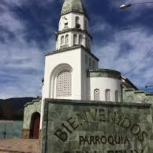 Foto de parroquia en San Feliz